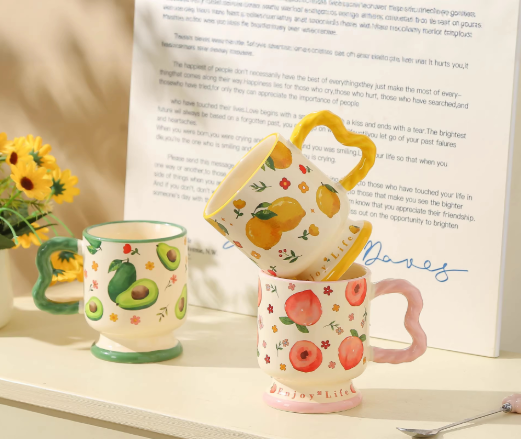 Cute Peach Ceramic Coffee Mug with Lid – Office & Home Coffee Cup