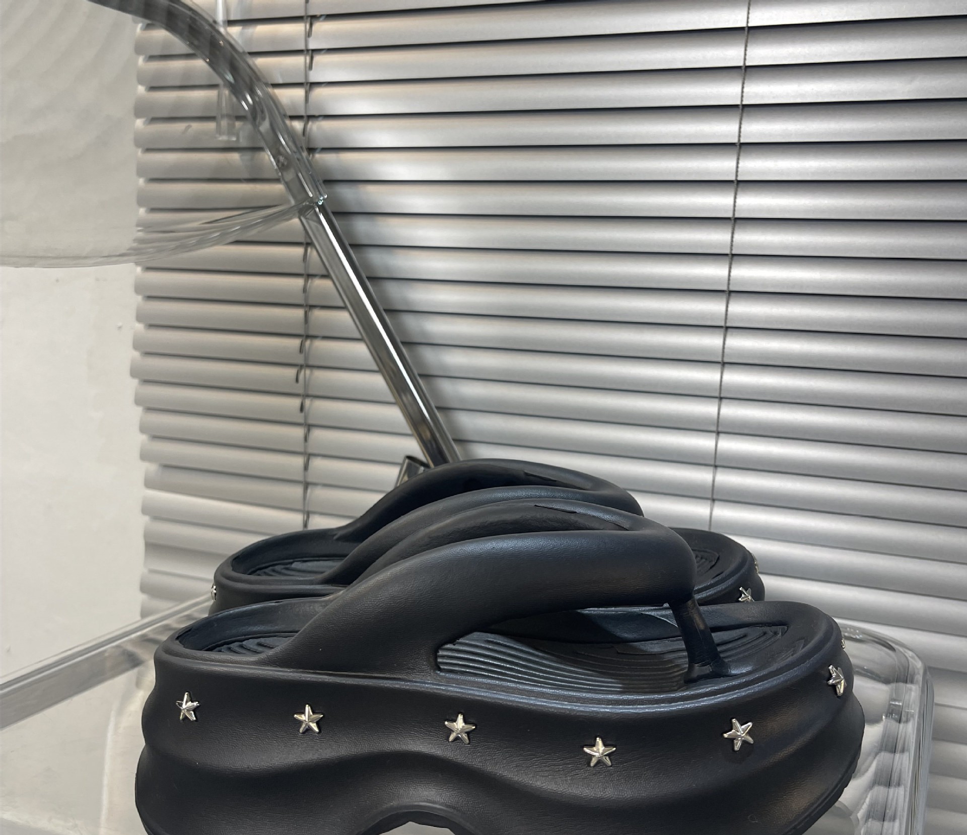 Women’s EVA Flip Flops Thick Sole Ultra Soft Cushioning Summer Outdoor Slippers