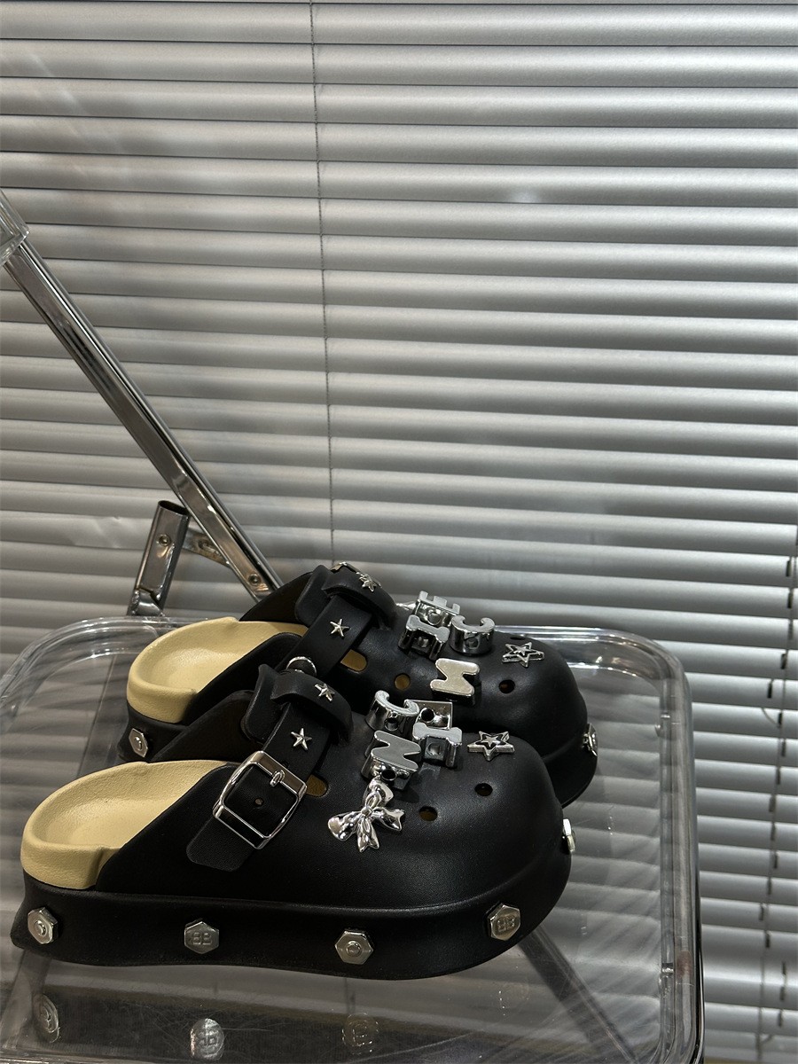 Women’s 5cm Platform Closed-Toe Clogs Summer Slip-On Sandals